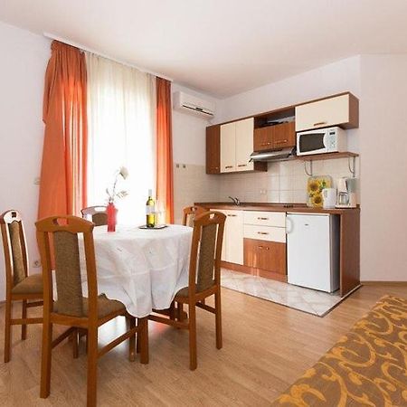 Marija F4 Apartment Đảo Krk Ngoại thất bức ảnh