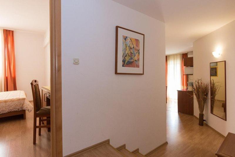 Marija F4 Apartment Đảo Krk Ngoại thất bức ảnh
