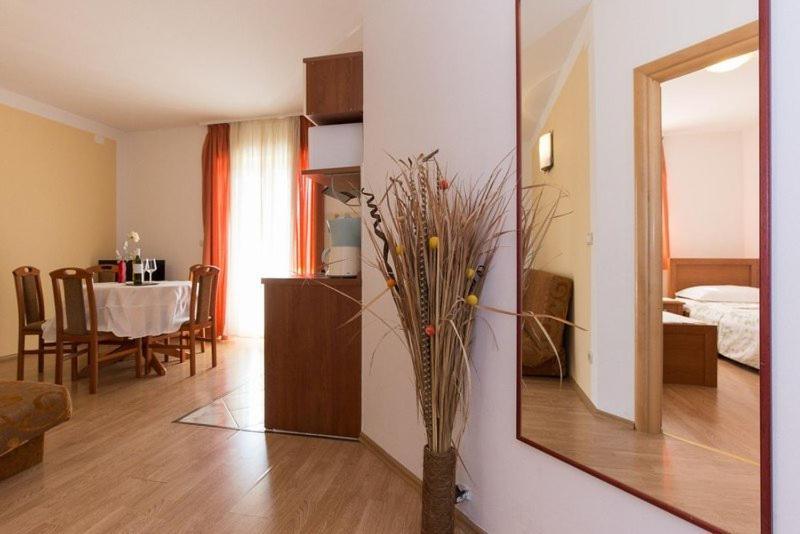 Marija F4 Apartment Đảo Krk Ngoại thất bức ảnh